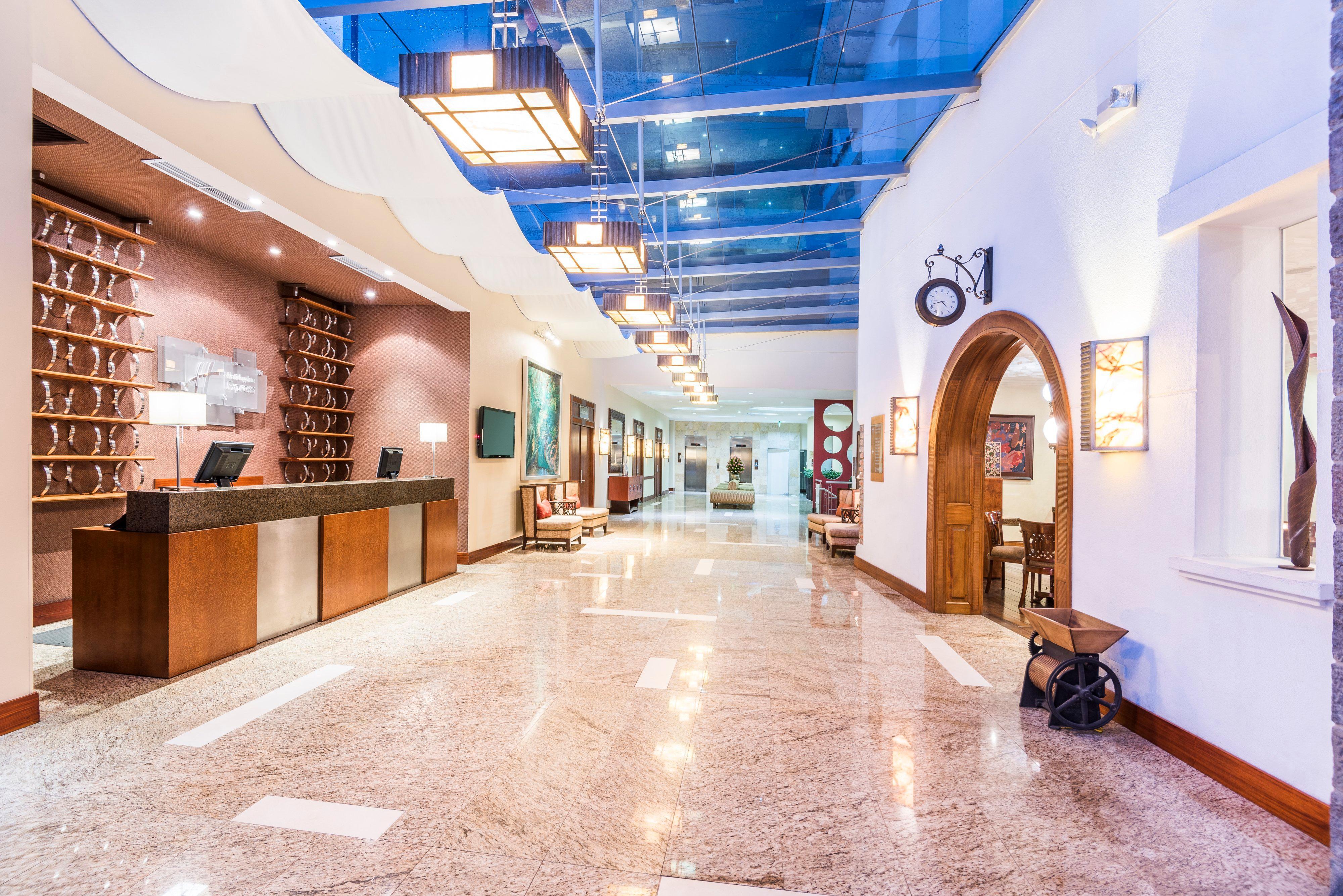 Holiday Inn Express Quito By Ihg Екстер'єр фото