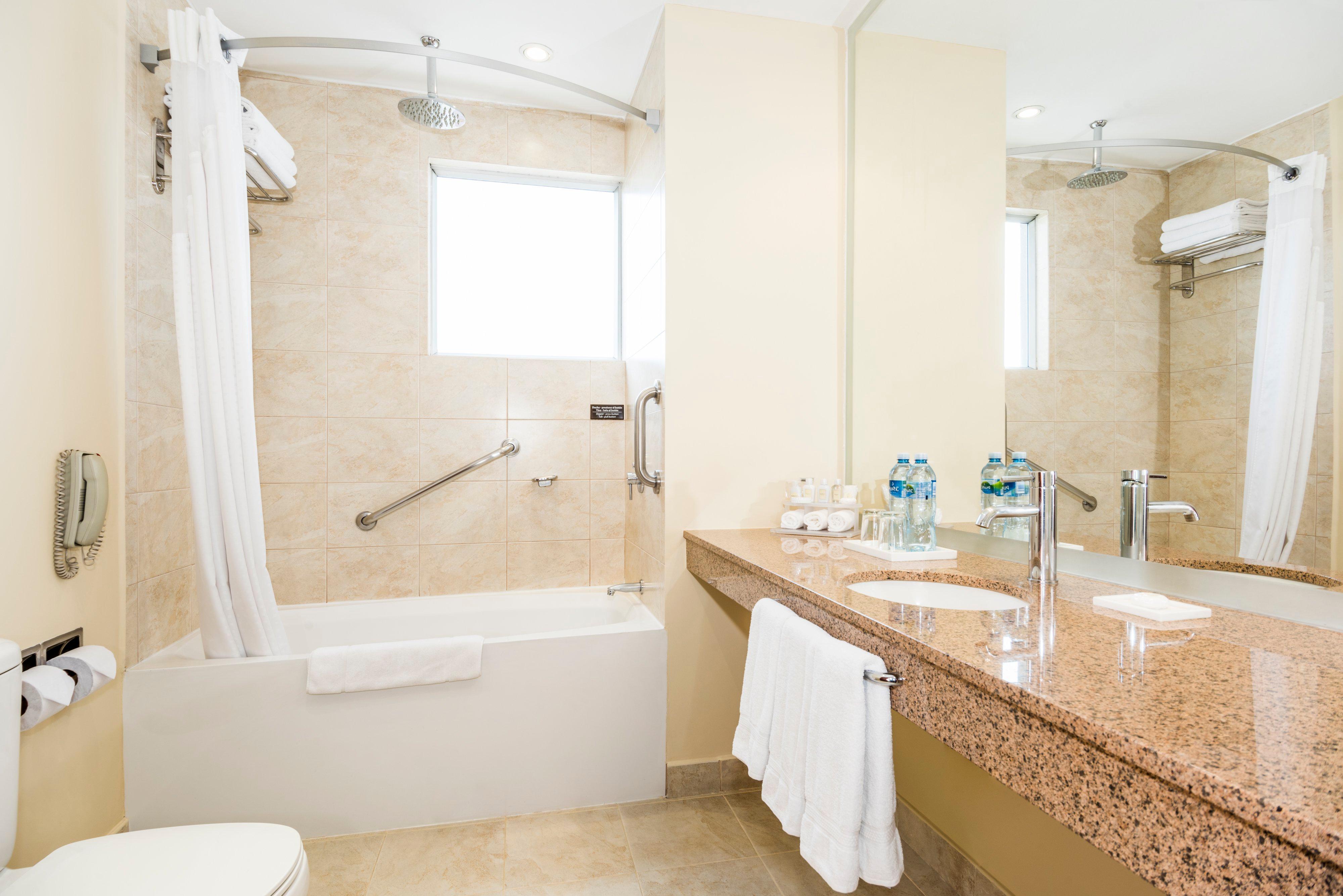 Holiday Inn Express Quito By Ihg Екстер'єр фото