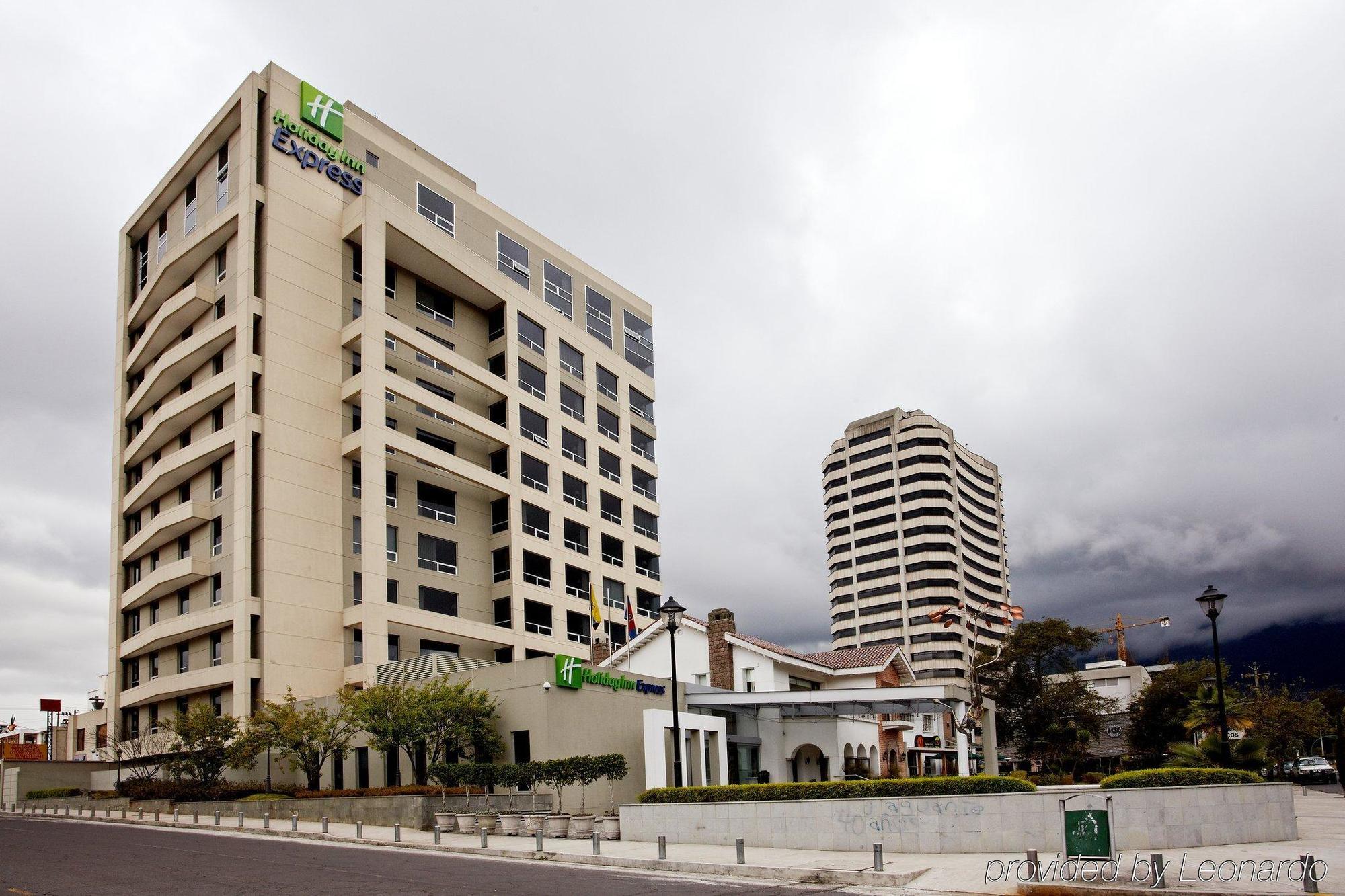 Holiday Inn Express Quito By Ihg Екстер'єр фото