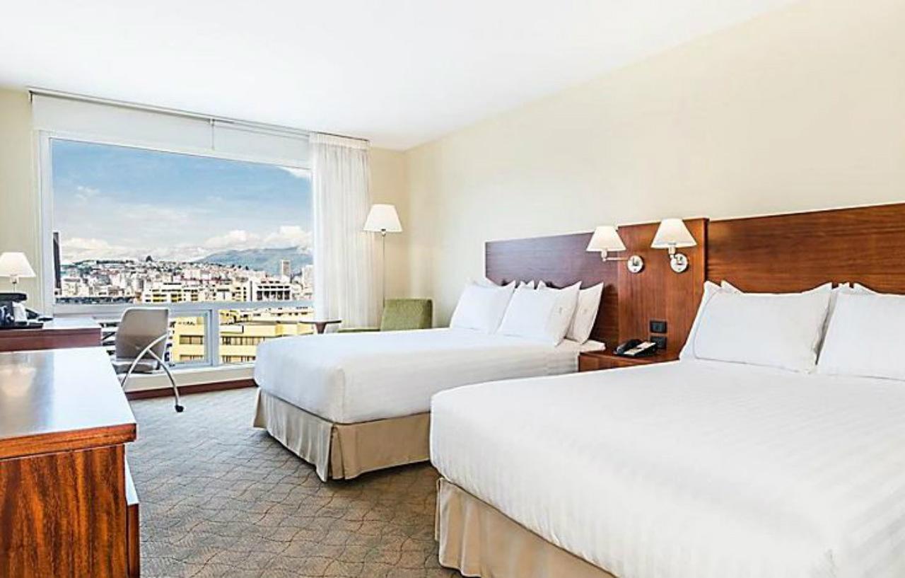 Holiday Inn Express Quito By Ihg Екстер'єр фото